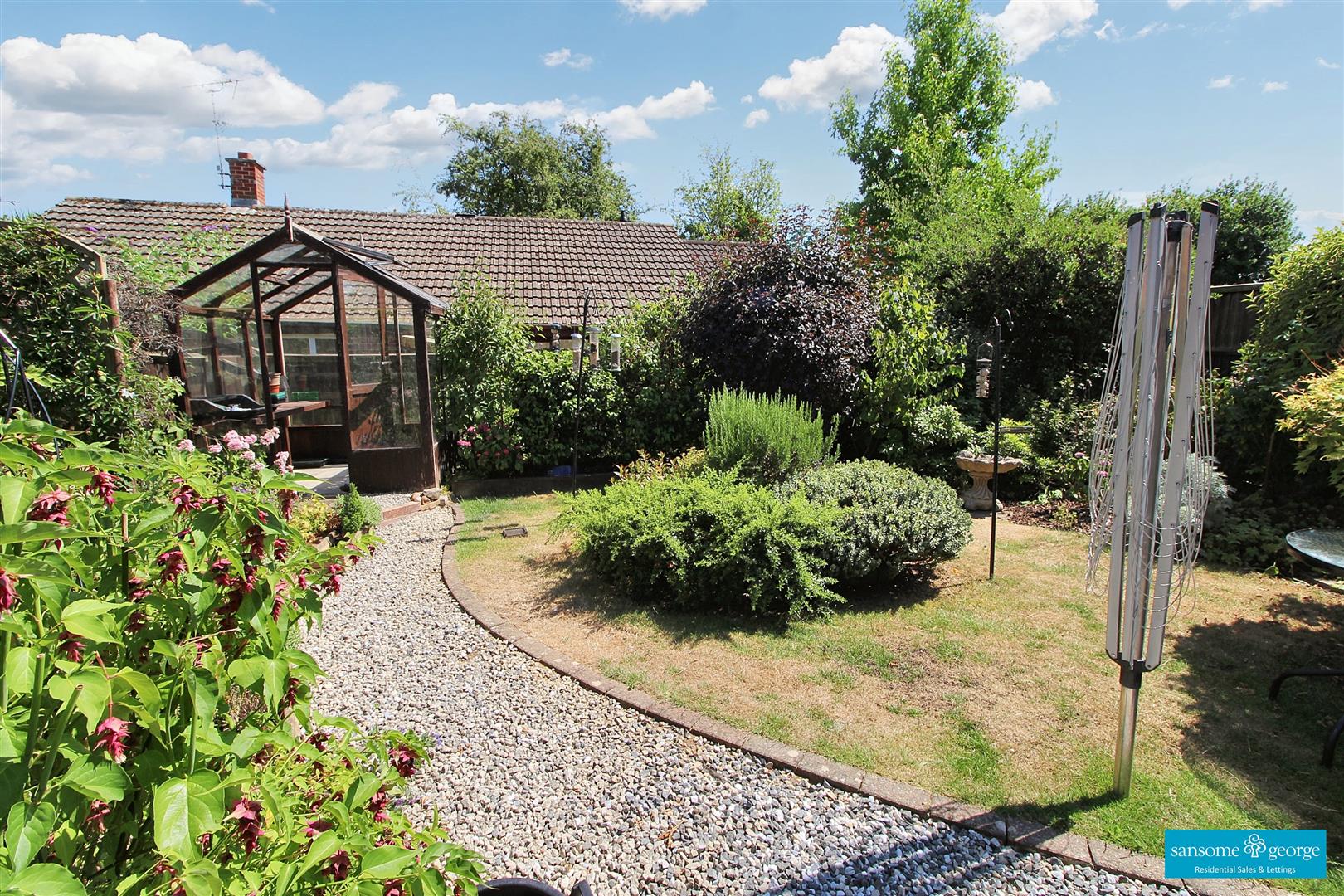 Sheraton Drive, Tilehurst, Reading
